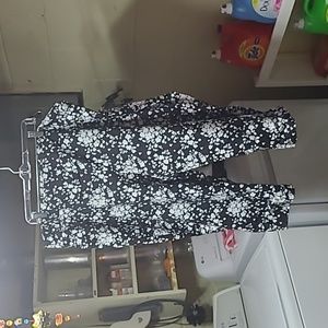 Croft and Barrow  capri pants like new never worn